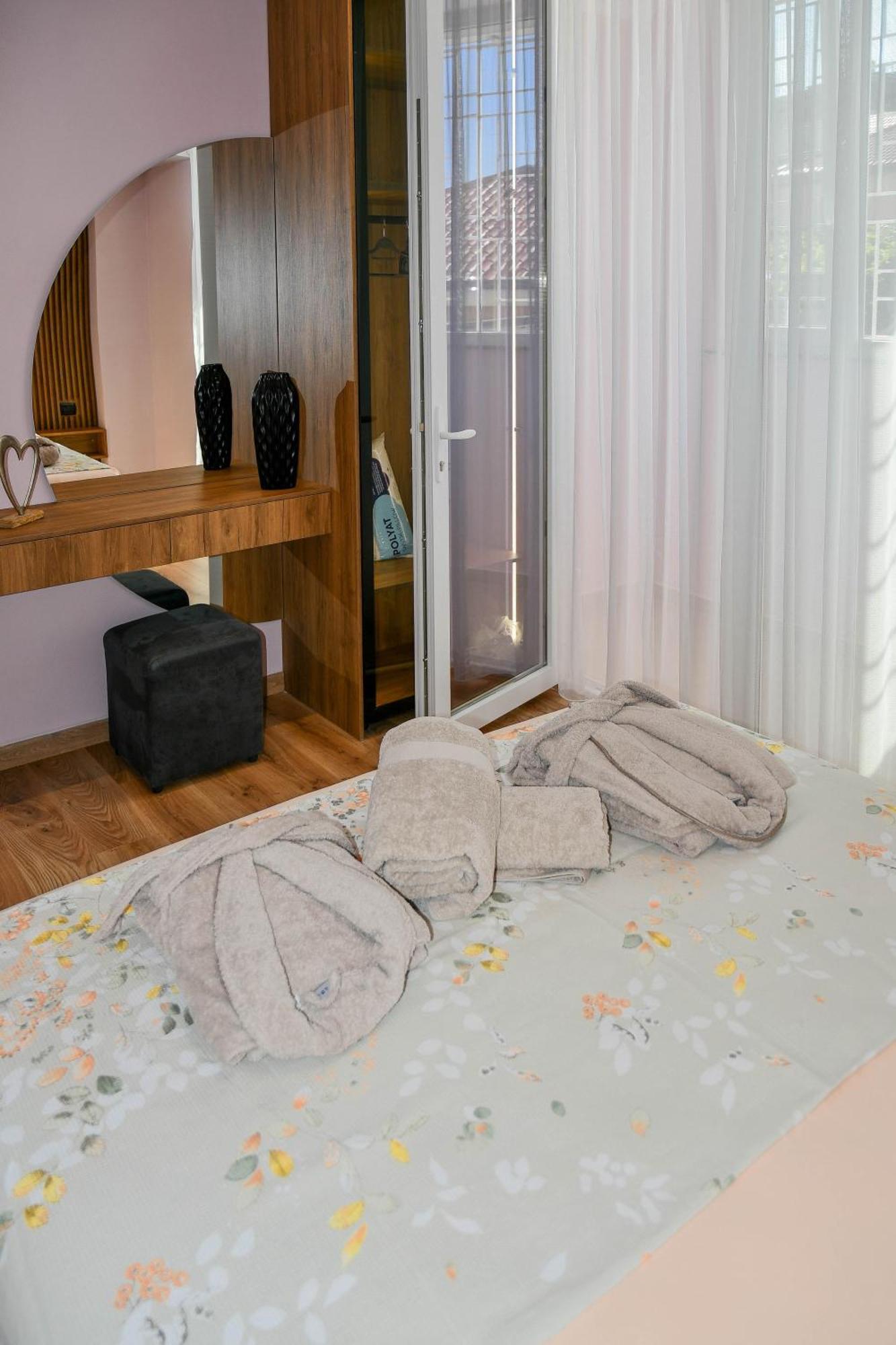 Hata Luxury Apartments ชโคเดอร์ ภายนอก รูปภาพ
